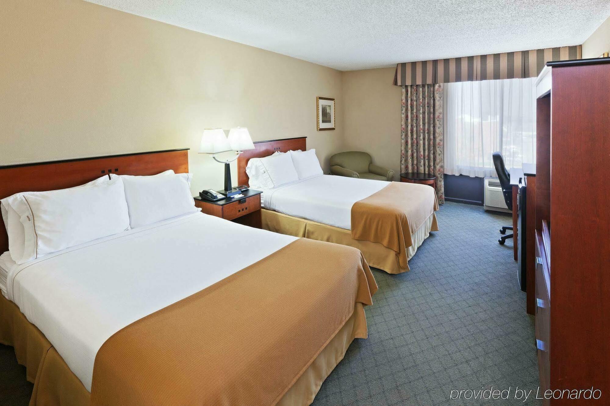 Comfort Inn & Suites Plano East Номер фото